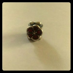 Pandora poppy charm for soliders